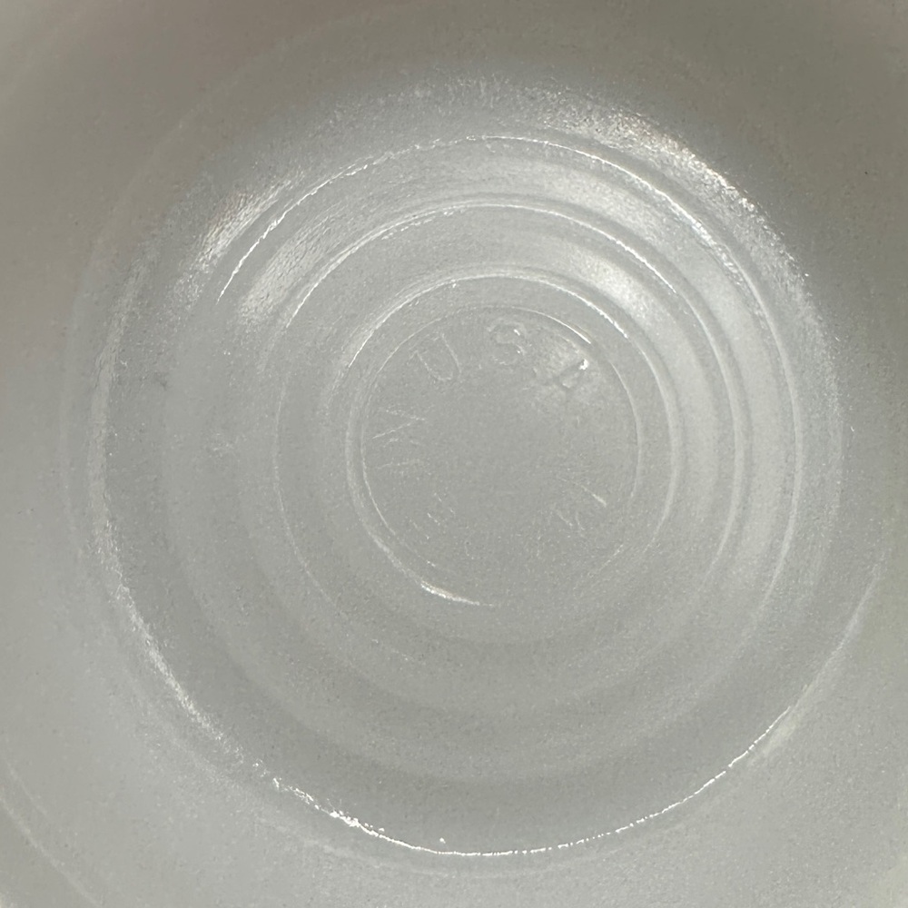 Petalware Cremax MACBETH-EVANS Milk Glass Scallop Edge Berry Ice Cream Bowl - Picture 3 of 7